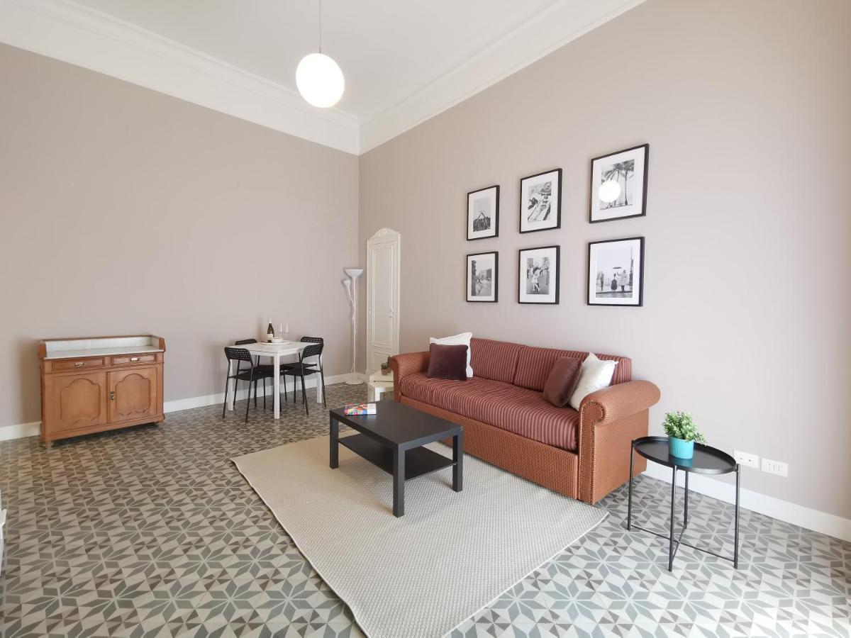 Vittorio Emanuele 71 Lägenhet Bari Exteriör bild